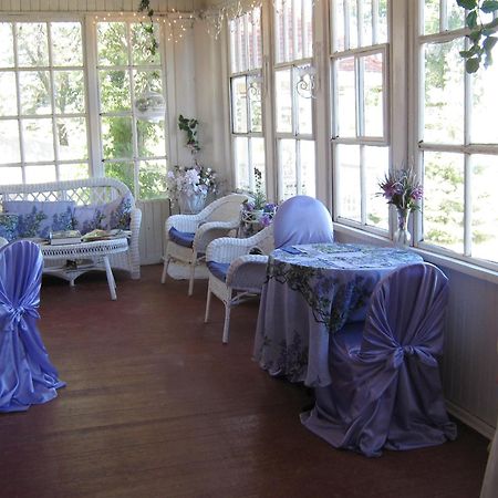 Wakamow Heights Bed&Breakfast Moose Jaw Exterior foto