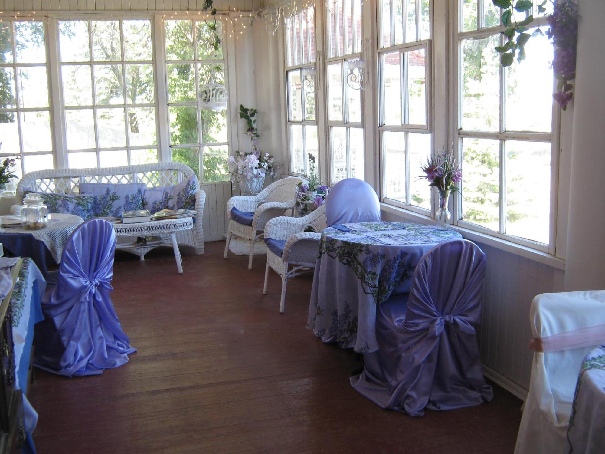 Wakamow Heights Bed&Breakfast Moose Jaw Exterior foto